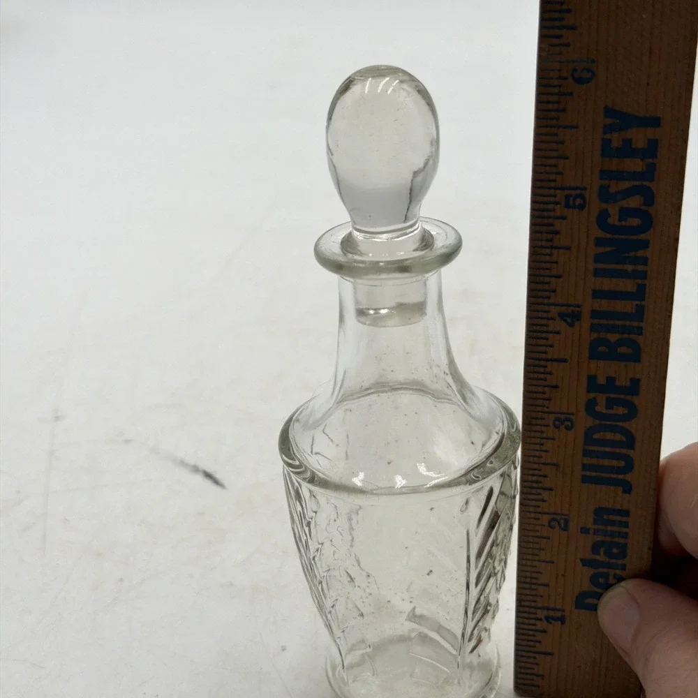 Vintage Pressed Glass Cruet Decanter -Chevron/Feather Design Original Stopper